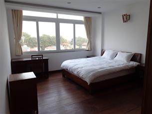 Duplex serviced apartment for rent ,03 bedrooms, 03 bathrooms in Truc Bach, Ba Dinh